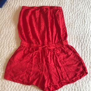 Aritzia talula small romper